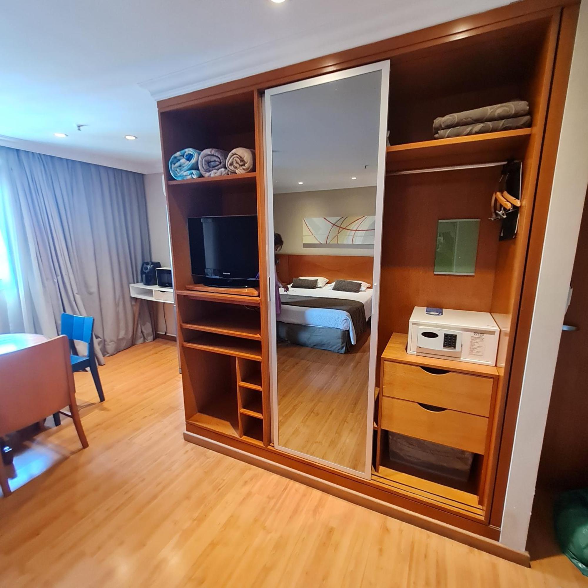 Suite Ampla No Melhor Da Barra Da Tijuca 708 — Photos 2